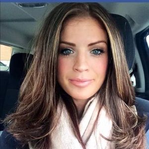 Meet your Posher, Devonna